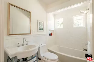 3026 6th Ave, Los Angeles, CA 90018 - Photo 16
