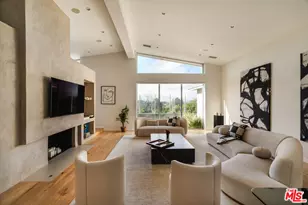 3423 Scadlock Ln, Sherman Oaks, CA 91403 - Photo 2