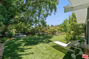 810 Bramble Way, Los Angeles, CA 90049 - Photo 38