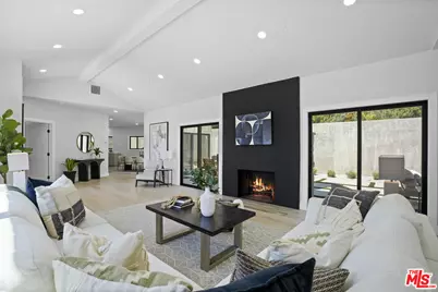 23813 Harbor Vista Dr, Malibu, CA 90265 - Photo 2
