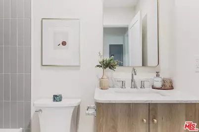 4412 Finley Ave #2, Los Angeles, CA 90027 - Photo 12