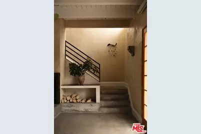 714 6th Ave, Venice, CA 90291 - Photo 22