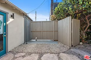 1216 Elm St, Los Angeles, CA 90291 - Photo 18