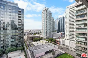 1111 S Grand Ave, Los Angeles, CA 90015 - Photo 16
