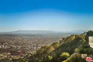 2189 Sunset Plaza Dr, Los Angeles, CA 90069 - Photo 48