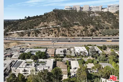 11737 Bellagio Rd, Los Angeles, CA 90049 - Photo 10