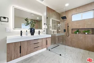 6015 Keniston Ave, Los Angeles, CA 90043 - Photo 22