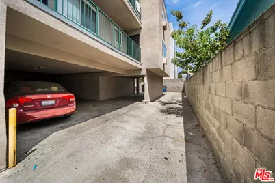 5345 La Mirada Ave, Los Angeles, CA 90029 - Photo 8