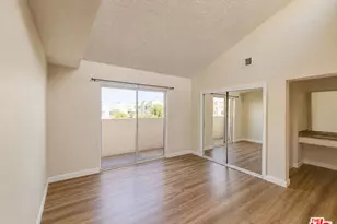 15554 Parthenia St, Los Angeles, CA 91343 - Photo 12
