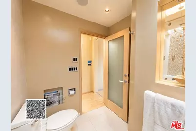 13523 Hartland St, Los Angeles, CA 91405 - Photo 28