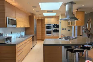 13523 Hartland St, Los Angeles, CA 91405 - Photo 18