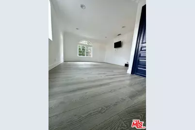 6742 Radford Ave, Los Angeles, CA 91606 - Photo 8