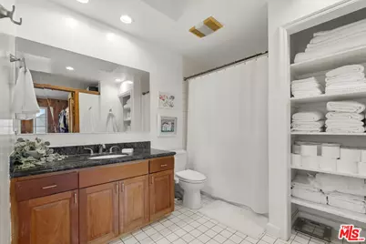 21254 Colina Dr, Topanga, CA 90290 - Photo 38