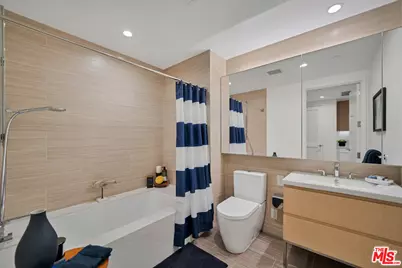 877 Francisco St #626, Los Angeles, CA 90017 - Photo 6