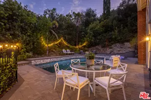 4711 Hermano Dr, Los Angeles, CA 91356 - Photo 40