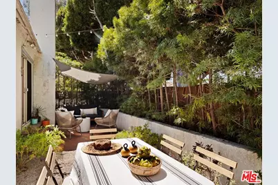 2134 Oak St #1, Santa Monica, CA 90405 - Photo 14