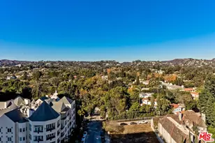 10350 Wilshire Blvd, Los Angeles, CA 90024 - Photo 14