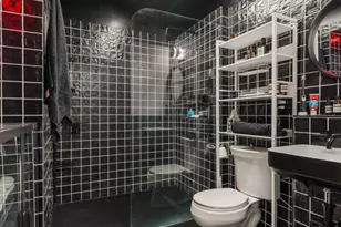 215 W 7th St, Los Angeles, CA 90014 - Photo 12