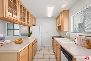 18203 Coastline Dr, Malibu, CA 90265 - Photo 10