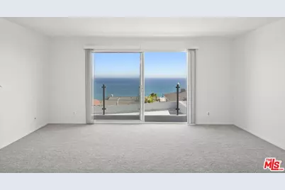 18203 Coastline Dr #2, Malibu, CA 90265 - Photo 2
