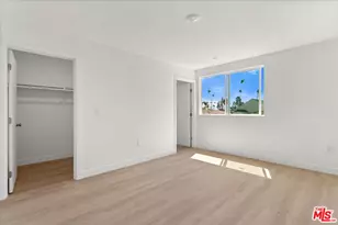 758 E 78th St, Los Angeles, CA 90001 - Photo 6
