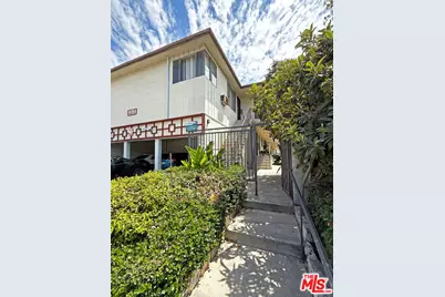 1212 N New Hampshire Ave, Los Angeles, CA 90029 - Photo 8