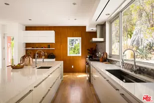 1700 Queens Ct, Los Angeles, CA 90069 - Photo 18