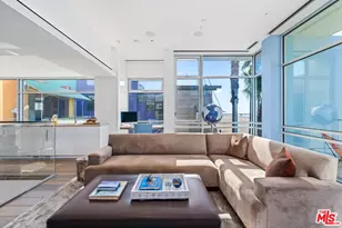 2505 Ocean Front Walk, Venice, CA 90291 - Photo 22