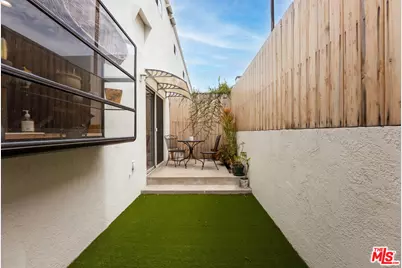 1171 Stanford St #3, Santa Monica, CA 90403 - Photo 8