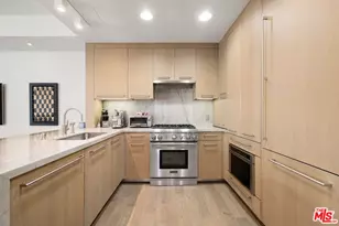 1755 Ocean Ave, Santa Monica, CA 90401 - Photo 4