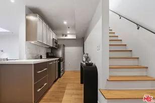 5806 Waring Ave, Los Angeles, CA 90038 - Photo 14