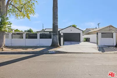 9137 Bartee Ave, Arleta, CA 91331 - Photo 2