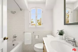 624 N Highland Ave, Los Angeles, CA 90036 - Photo 18