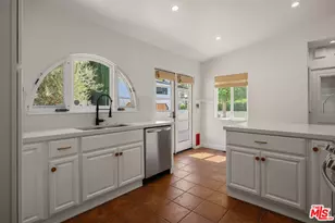 3447 Primera Ave, Los Angeles, CA 90068 - Photo 16
