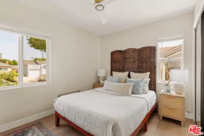 5592 W 82nd St, Los Angeles, CA 90045 - Photo 14