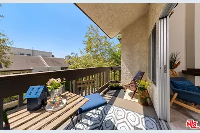 11301 Summertime Ln, Culver City, CA 90230 - Photo 8