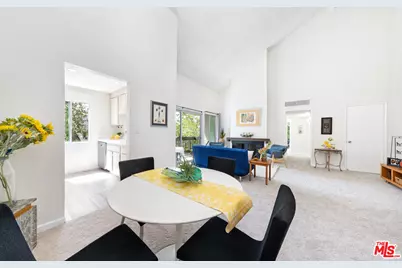 11301 Summertime Ln, Culver City, CA 90230 - Photo 16
