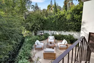 1163 Angelo Dr, Beverly Hills, CA 90210 - Photo 40