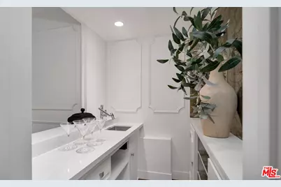 1163 Angelo Dr, Beverly Hills, CA 90210 - Photo 8