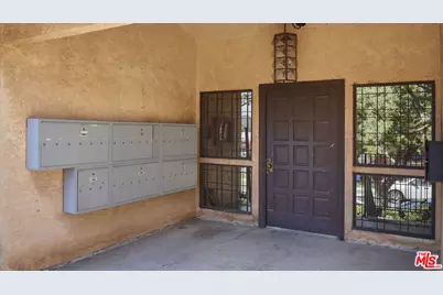 1334 W 137th St #124, Gardena, CA 90247 - Photo 2