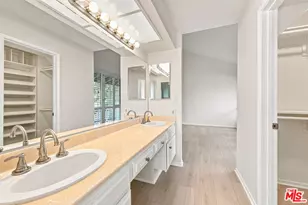21801 Burbank Blvd, Los Angeles, CA 91367 - Photo 30