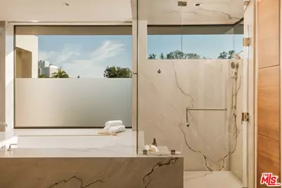 709 Walden Dr, Beverly Hills, CA 90210 - Photo 20