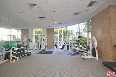 801 S Grand Ave #1507, Los Angeles, CA 90017 - Photo 14