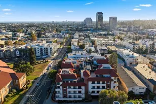 1271 Granville Ave, Los Angeles, CA 90025 - Photo 56