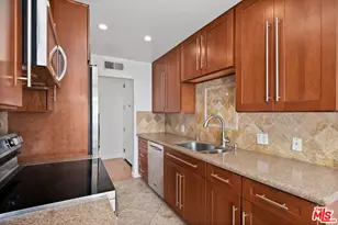 10751 Wilshire Blvd, Los Angeles, CA 90024 - Photo 28