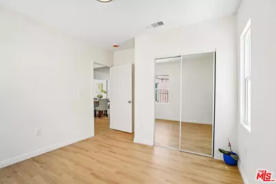 2541 Carmona Ave, Los Angeles, CA 90016 - Photo 24
