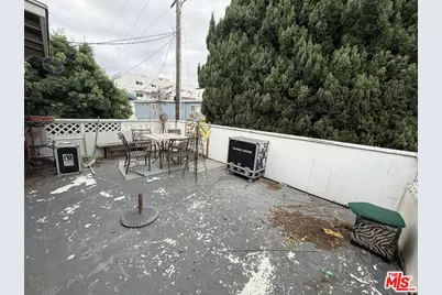 1455 Barry Ave, Los Angeles, CA 90025 - Photo 32