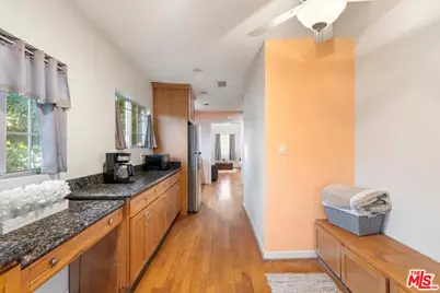 2548 Casitas Ave, Altadena, CA 91001 - Photo 22