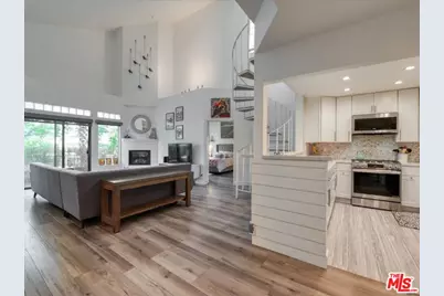 4477 Woodman Ave #304, Sherman Oaks, CA 91423 - Photo 4