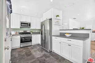 1662 W 214th St, Los Angeles, CA 90501 - Photo 6
